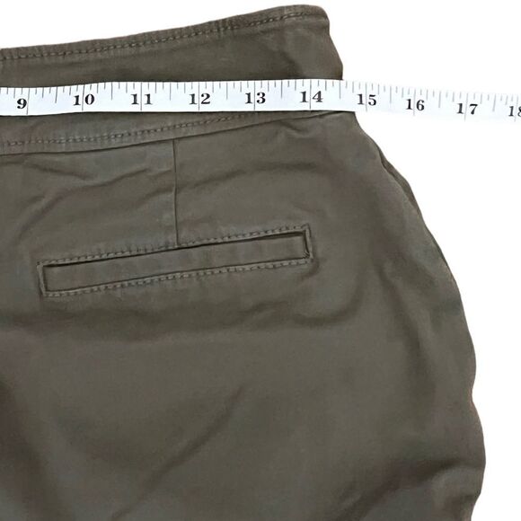 Kate Spade Slim Straight Chino in olive green - Picture 9 of 9